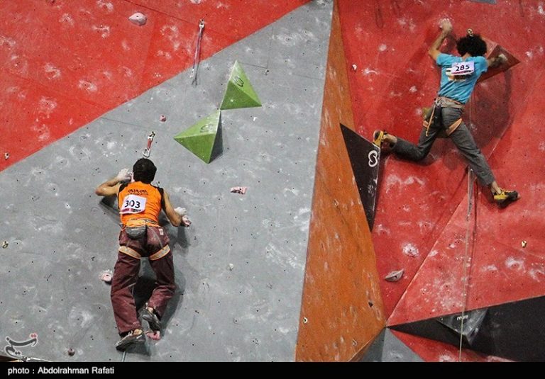 مسابقات سنگنوردی جام فجر زنجان کوه پلاس