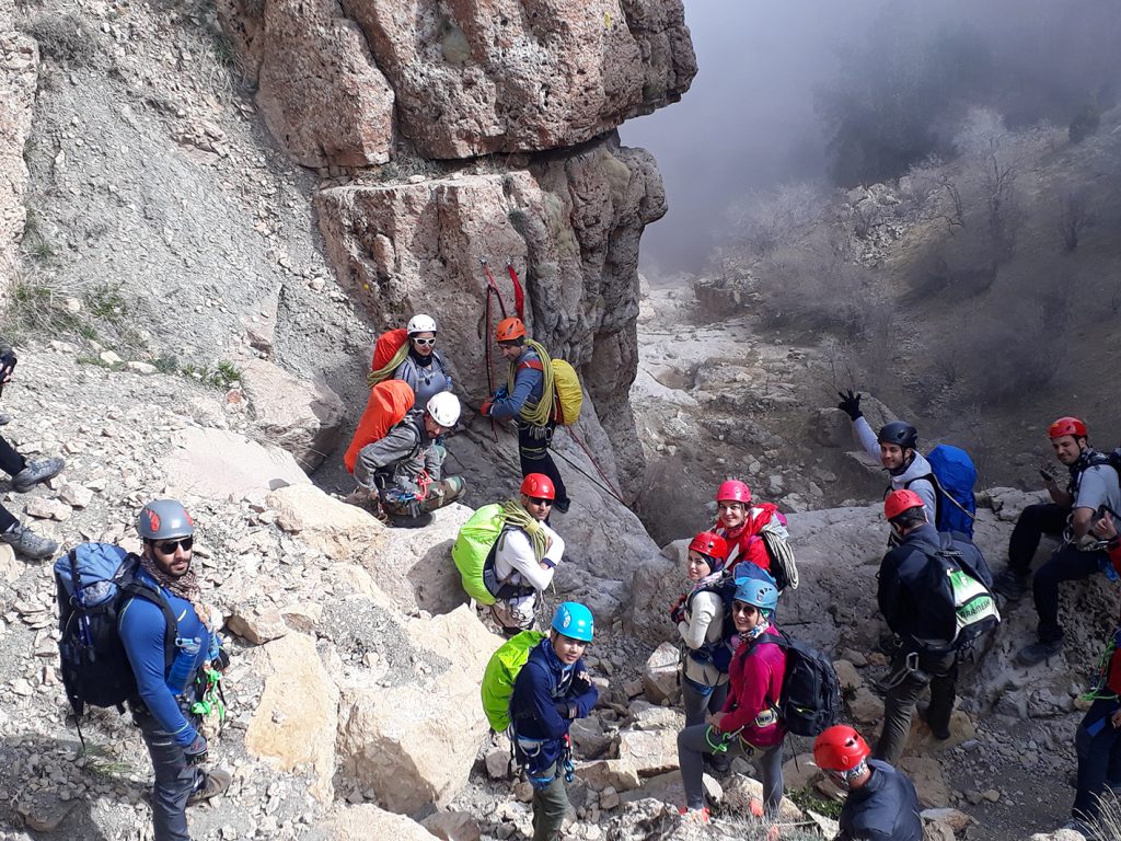 کوه پلاس دره مادر رضا اسماعیلی