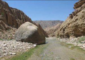 چشمه مرتضی علی کوه پلاس