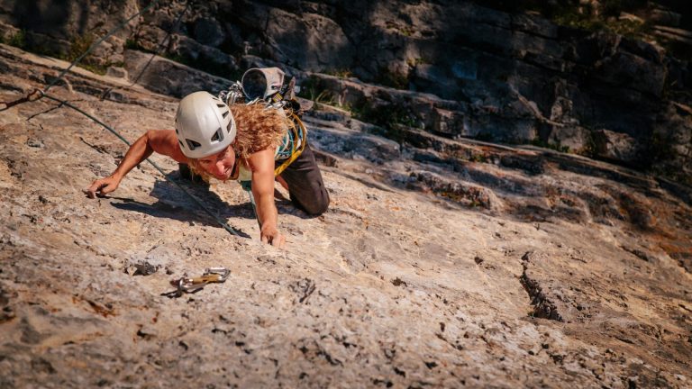 جمع کردن کارگاه سنگنوردی کوه پلاس