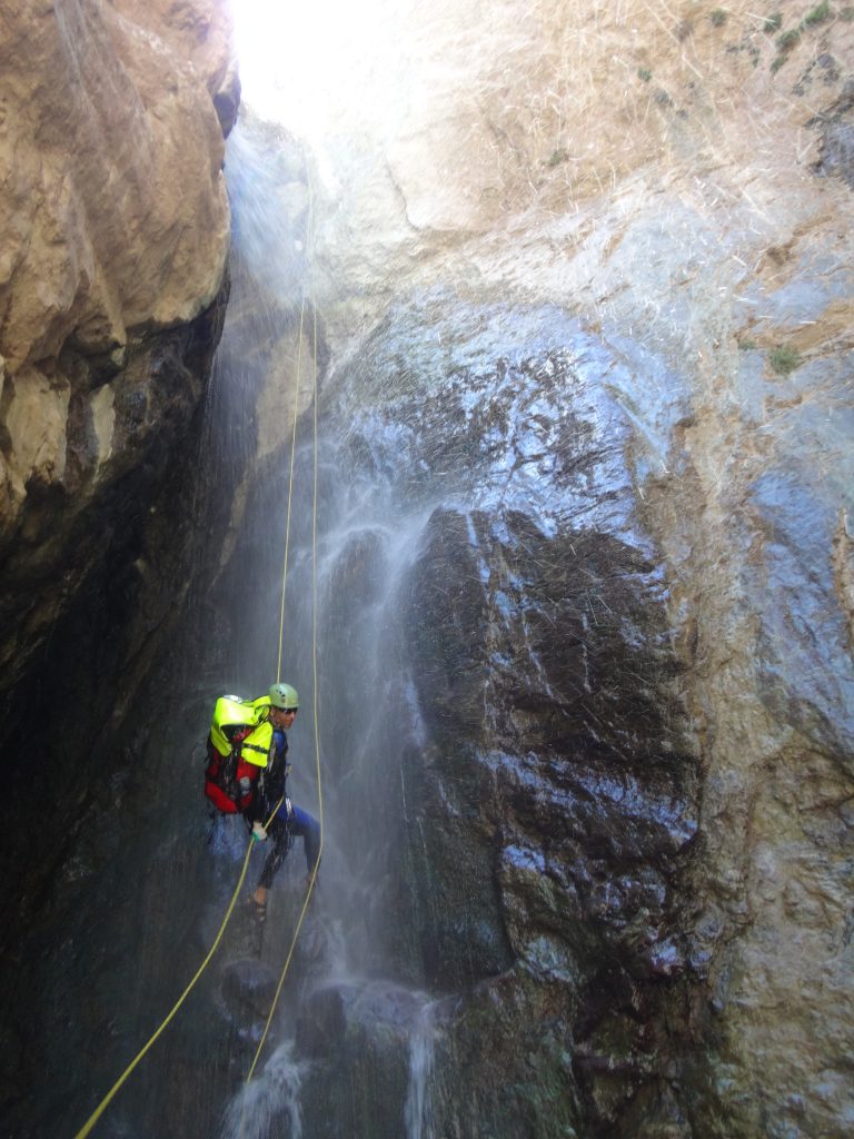 کارآموزی دره نوردی بانوان کوه پلاس