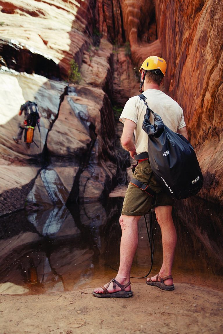 بستن درب درای بگ رضا اسماعیلی کوه پلاس