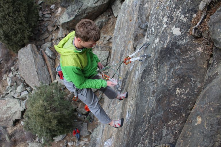 محافظت طناب کوه پلاس