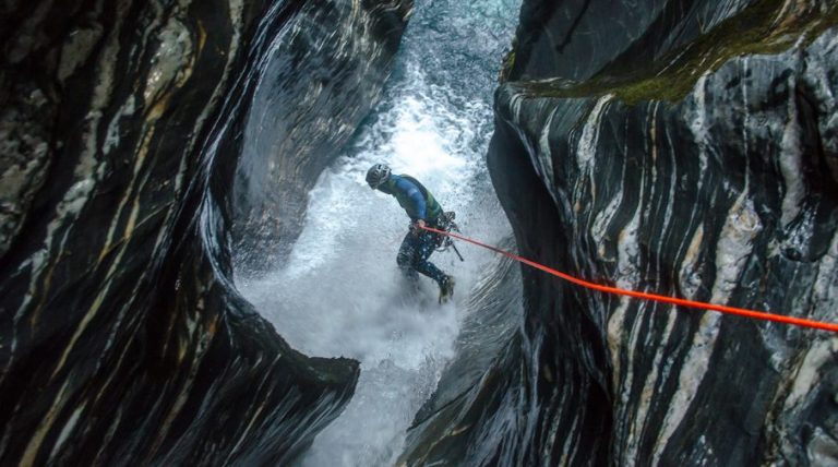 ابزار فرود atk کوه پلاس