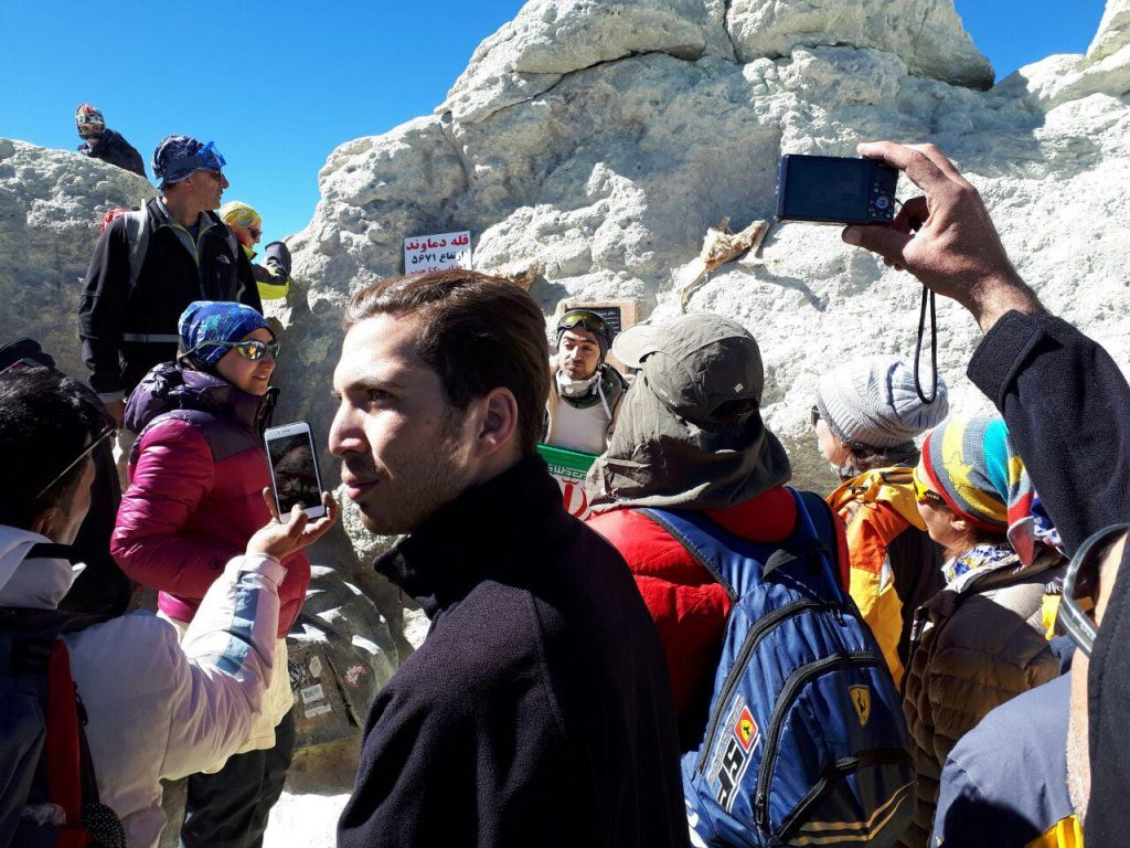 صعود دماوند کوه پلاس