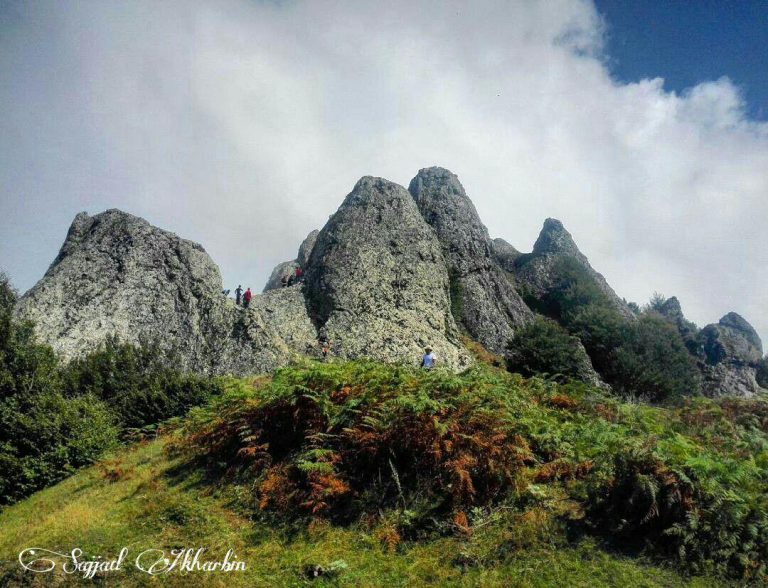 قلعه زیبای اسبینه یا اسپیناس