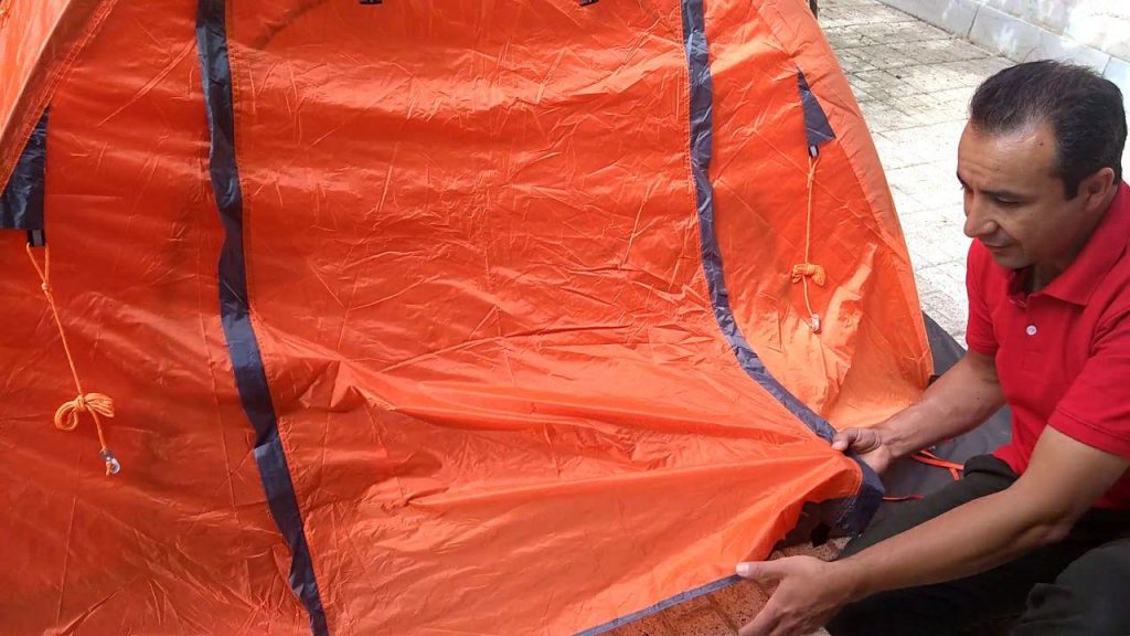 آموزش برپایی چادر کوه پلاس رضا اسماعیلی