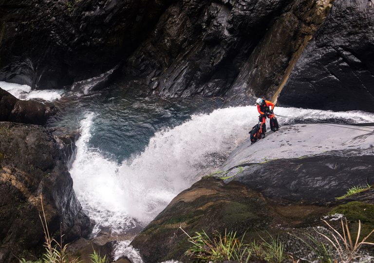 جریانهای آبی کوه پلاس