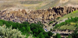 روستای تاریخی کندوان Kandovan Stone Village کوه پلاس